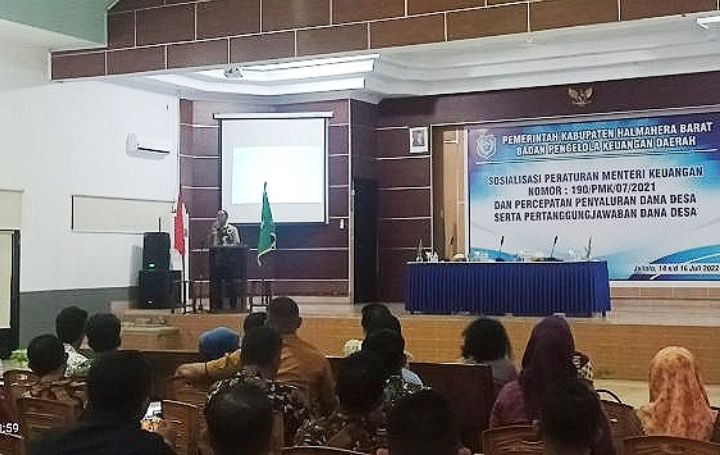 Sosialisasi PMK di Aula Baikole, Kantor Bupati Halmahera Barat, Kamis 14 Juli 2022.