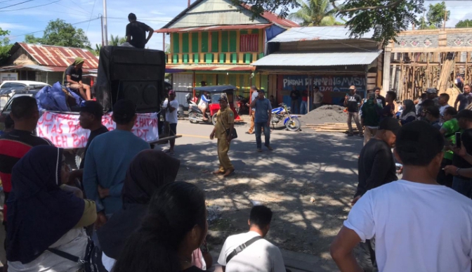 Massa Pro PT NHM Siap Hadang Kelompok Fachri Cs di Lingkar Tambang