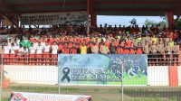 Polres dan Askab bersama masyarakat Morotai doa bersama di Stadion mera putih, (beritadetik.id).