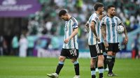 Timnas Argentina usai dikalahkan Arab Saudi 1-2 di Stadion Lusail, Selasa (22/11/2022) sore WIB. (istimewa).