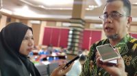 Kepala BPS Kabupaten Halmahera Barat, Nurhidayat Masihat saat diwawancarai wartawan di Kantor Bupati Halbar, Kamis 9 Februari 2023.(Foto : Ilyas/beritadetik.id).