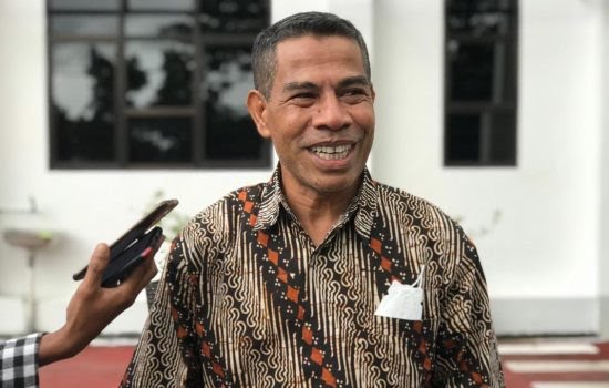 Kepala Dinas Pendidikan (Kadisdik) Kota Ternate, Muslim Gani.(Istimewa).