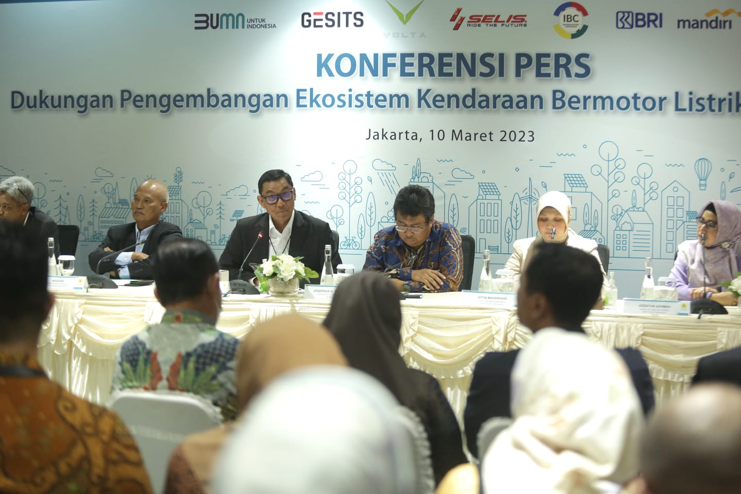 Konferensi Pers 'Dukungan Pengembangan Ekosistem KBLBB' di Jakarta, pada Jumat 10 Maret 2023.(Istimewa).