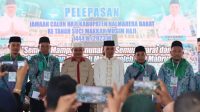 Wakil Bupati Djufri Muhammad saat lepas Jemaah Calon Haji (JCH) Kabupaten Halmahera Barat, bertempat di masjid Raya Segi Lamo Jailolo, Minggu 28 Mei 2023.(Foto : Istimewa).