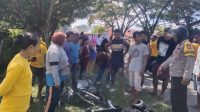 Lakalantas di depan Gedung Rumah Bacarita Kecamatan Malifut, Kabupaten Halmahera Utara, Selasa 13 Juni 2023, sekira pukul 11:06 WIT. (Foto : Fic/beritadetik.id).