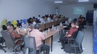 Wali Kota Ternate M. Tauhid Soleman pimpin rapat dengan sejumlah OPD, Jumat 24 Juni 2023.(Foto : Alfian Hattari/beritadetik.id).