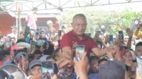 Suasana penjemputan mantan Bupati Pulau Morotai, Rusli Sibua. Foto: Istimewa