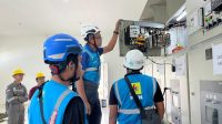 Manager UP3 Masohi memeriksa kesiapan infrastruktur saat energize dan pembebanan