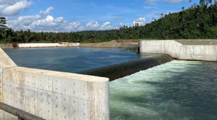 Aliran sungai Akelamo yang menjadi sumber air dari masyarakat di Pulau Obi, Halmahera Selatan.(Istimewa).