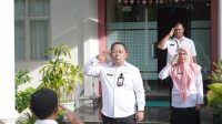 Sekretaris Daerah Rizal Marsaoly saat apel bersama Pegawai Inspektorat Kota Ternate.(istimewa).