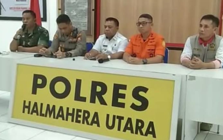 Bupati Kabupaten Halmahera Utara, Piet Hein Babua saat memberikan keterangan pers.(Dok : Maikel/beritadetik.id).