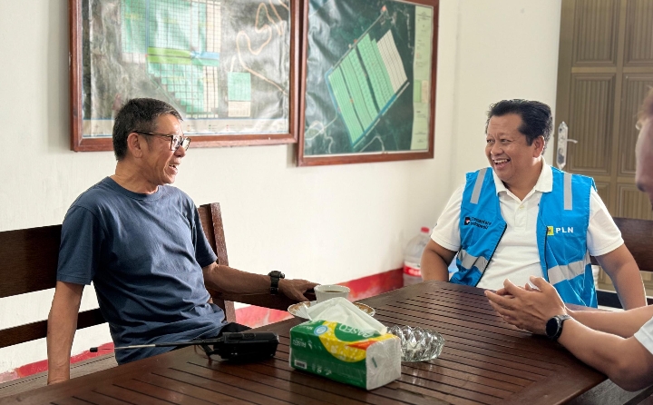 General Manager PT PLN (Persero) UIW Maluku dan Maluku Utara, Noer Soeratmoko melakukan site visit ke PT WLI Site Pasahari.