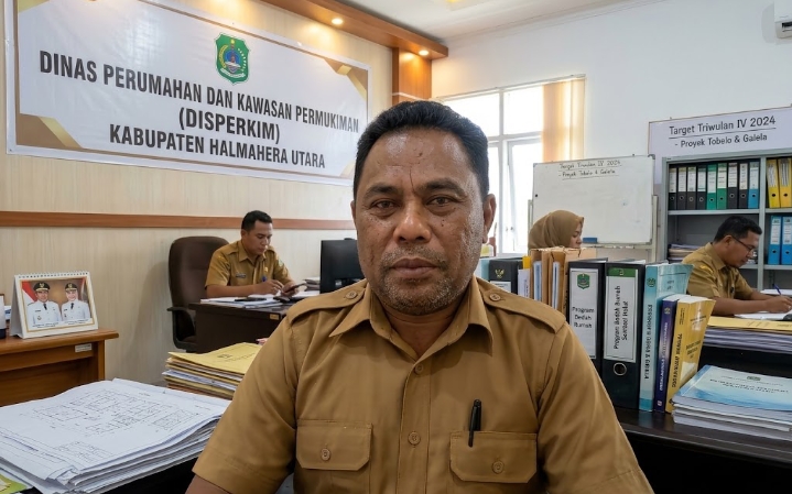 Kepala Dinas Perumahan, Kawasan Pemukiman, dan Pertanahan Kabupaten Halmahera Utara, Fransiskus Babua.(Istimewa).