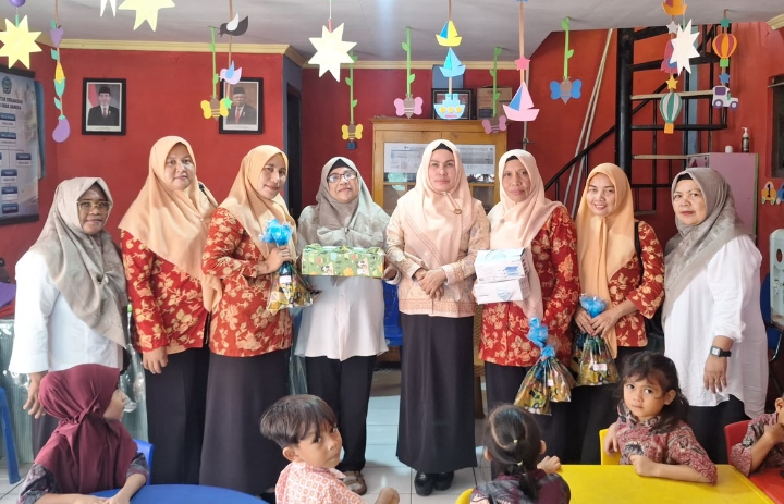 kunjungan kasih ke PAUD Anak Bangsa di Kelurahan Santiong, Rabu (28/10/2026).